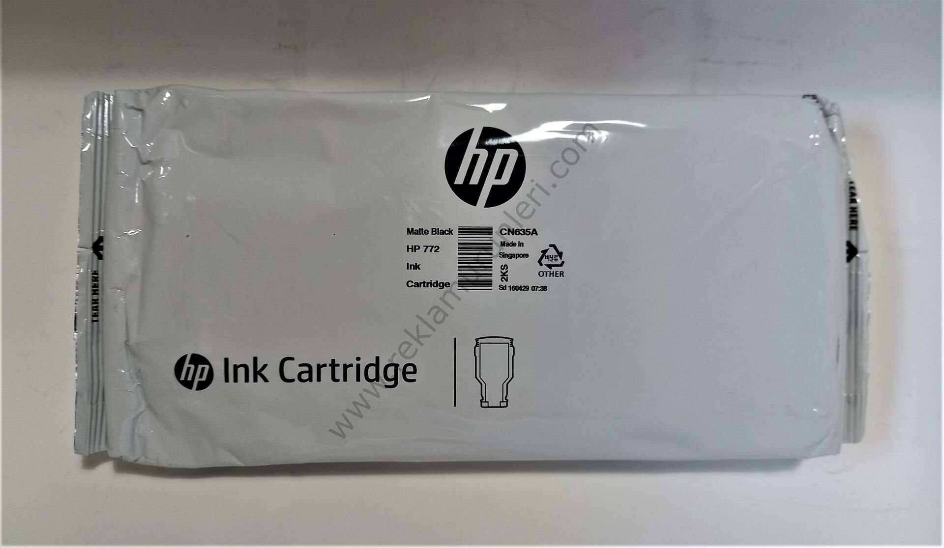 HP CN635A Matte Black Kartuş 300ml Kutusuz