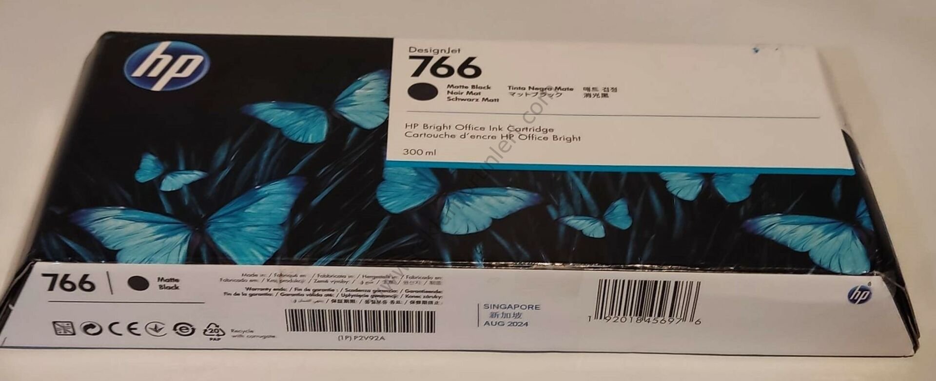 HP P2V92A Matte Black Kartuş 300ml 2024 Tarihli